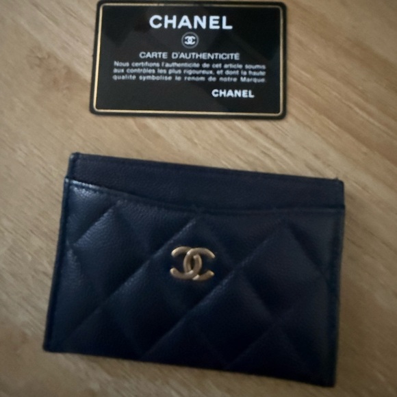Chanel Navy Quilted Card Holder - Picture 4 of 15